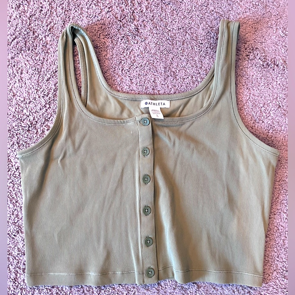 Athleta cropped button front tank top in green - size large